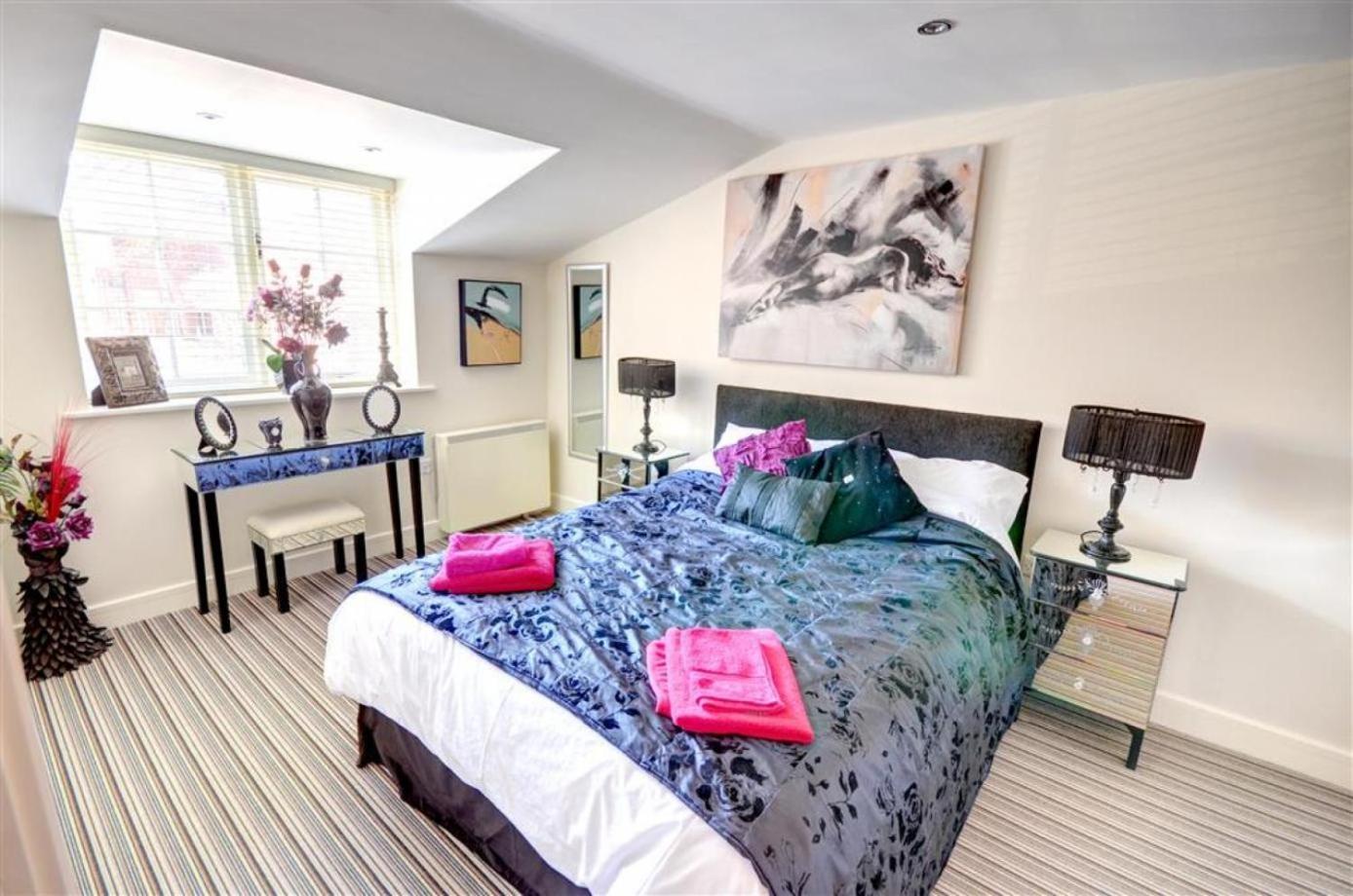 Hotties House - Two-Bed Cottage, Dog-Friendly & Off-Street Parking - スカーバラ エクステリア 写真